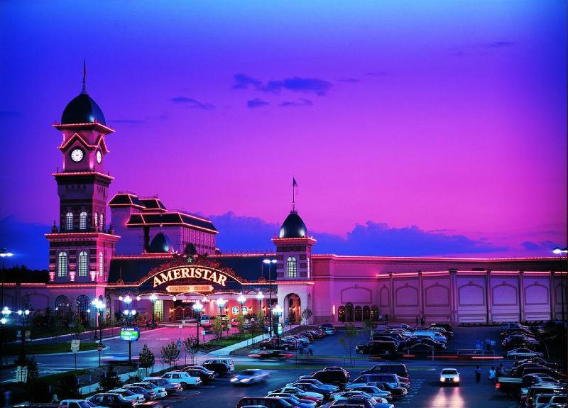 Ameristar Casino Hotel Kansas City - main image